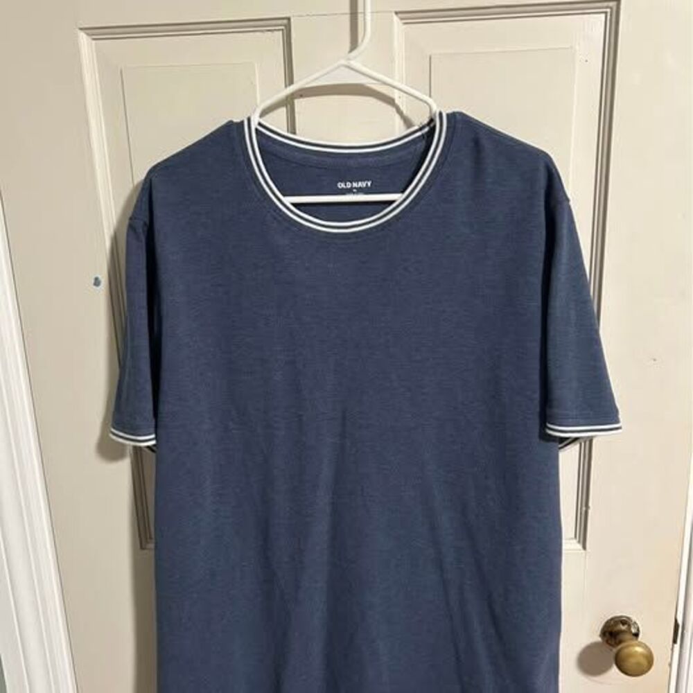 Old Navy Blue T-Shirt